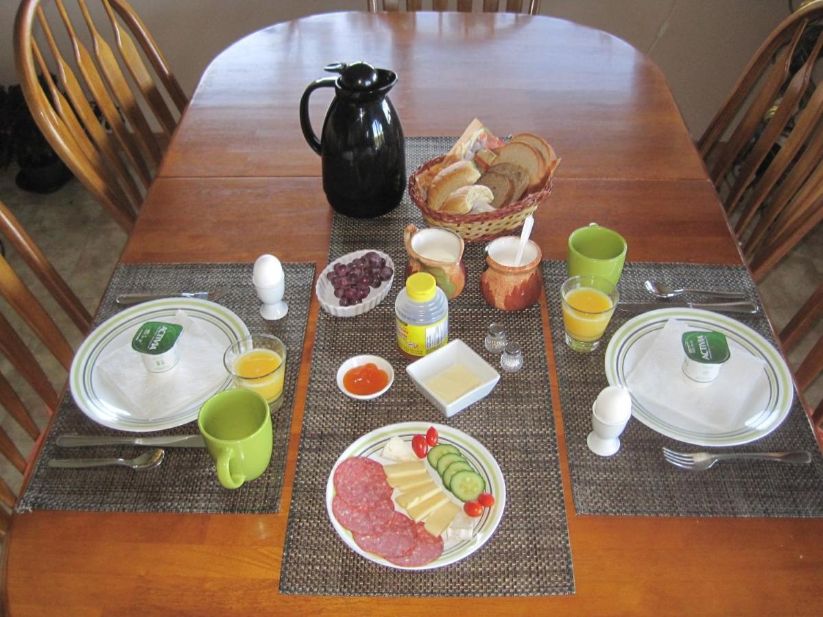 Wild Nature B&B Kelowna Bagian luar foto