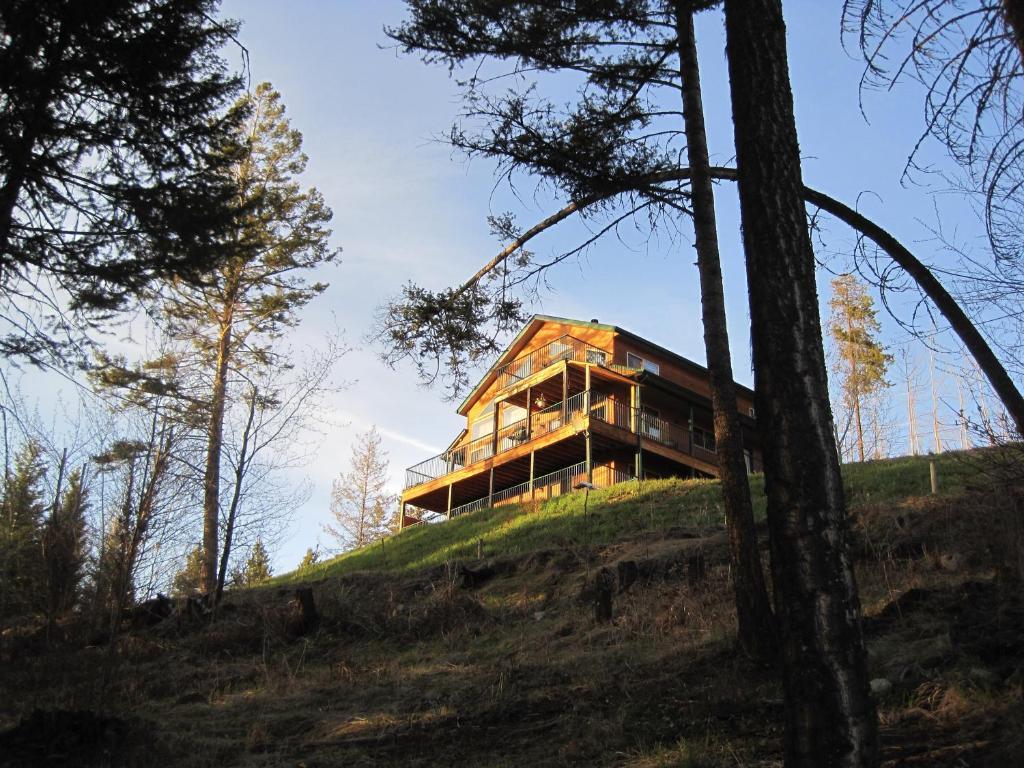 Wild Nature B&B Kelowna Bagian luar foto