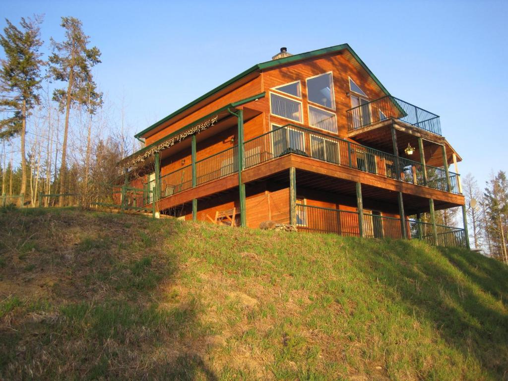 Wild Nature B&B Kelowna Bagian luar foto