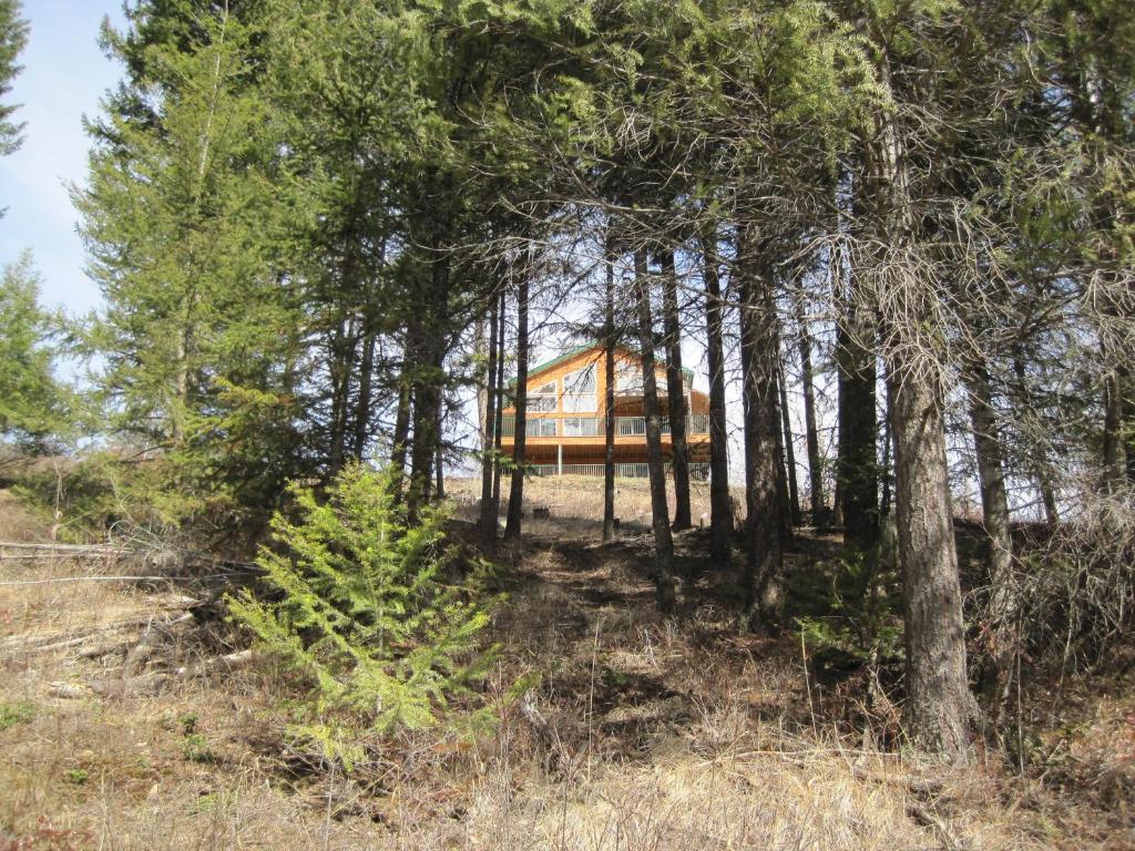 Wild Nature B&B Kelowna Bagian luar foto