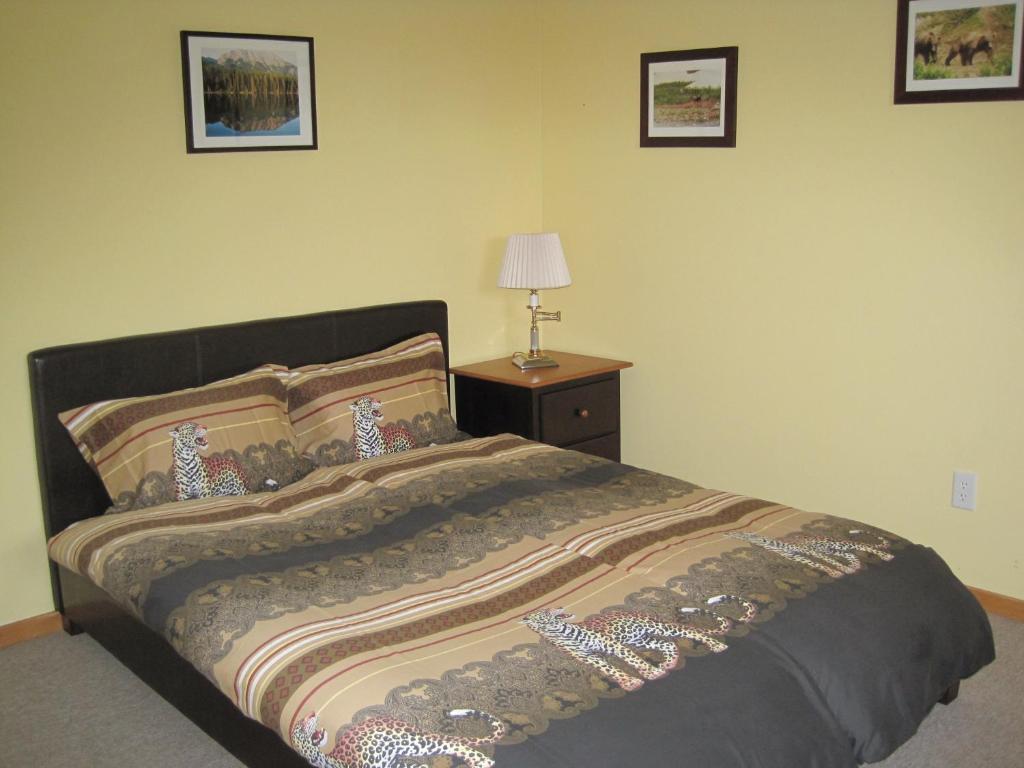 Wild Nature B&B Kelowna Ruang foto